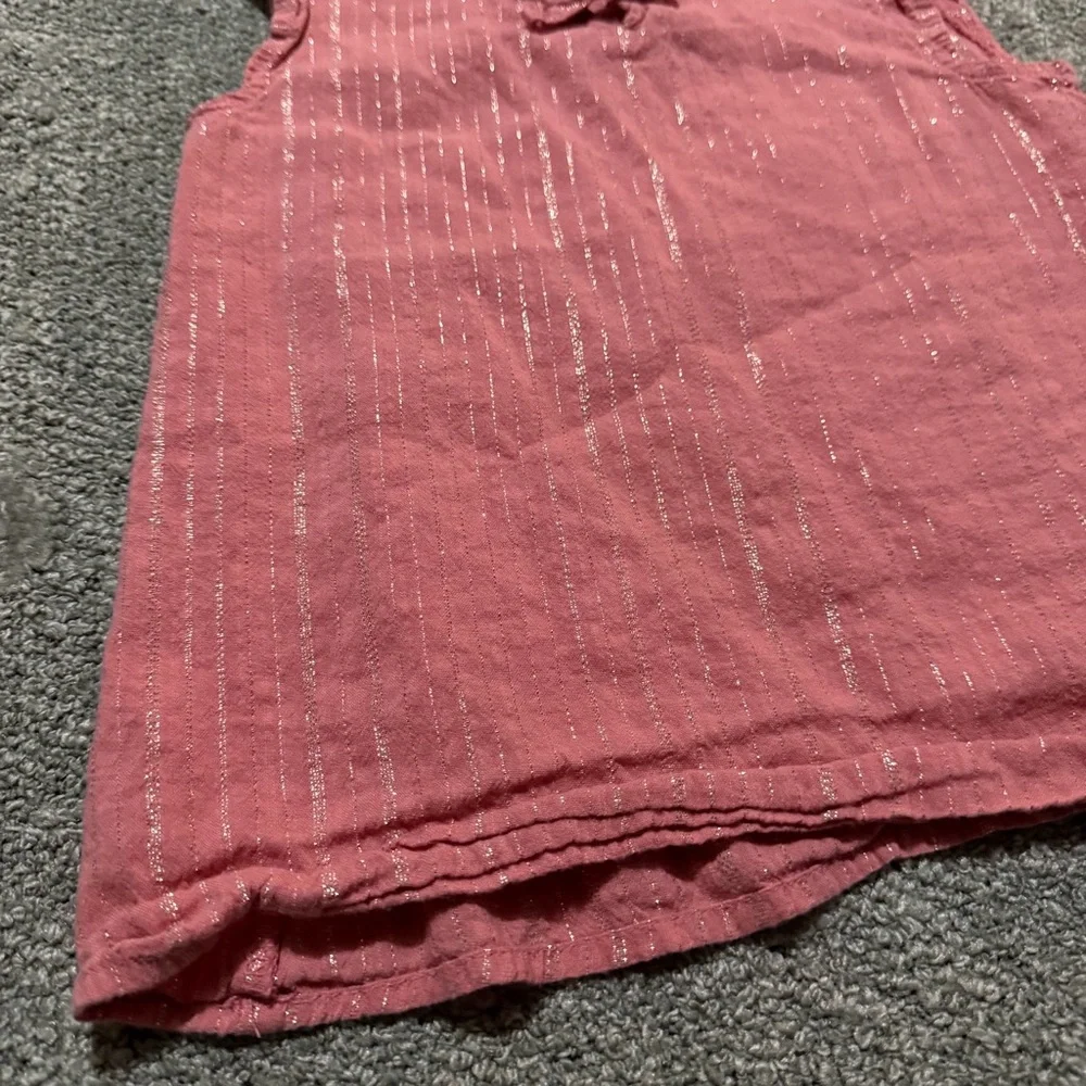 The Children’s Place 5T sleeveless shirt with bow on‎ top and sparkle throughout